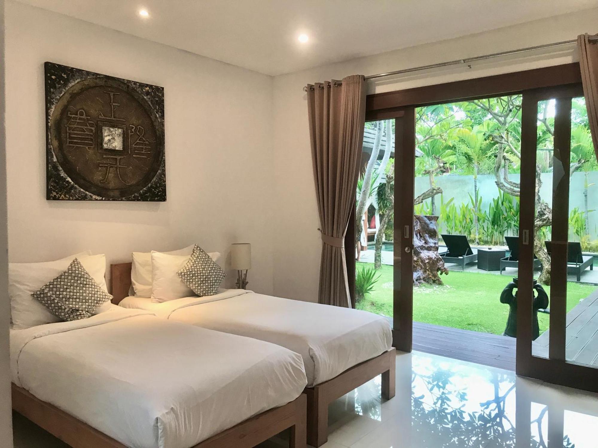 Nil Villa Seminyak Luaran gambar